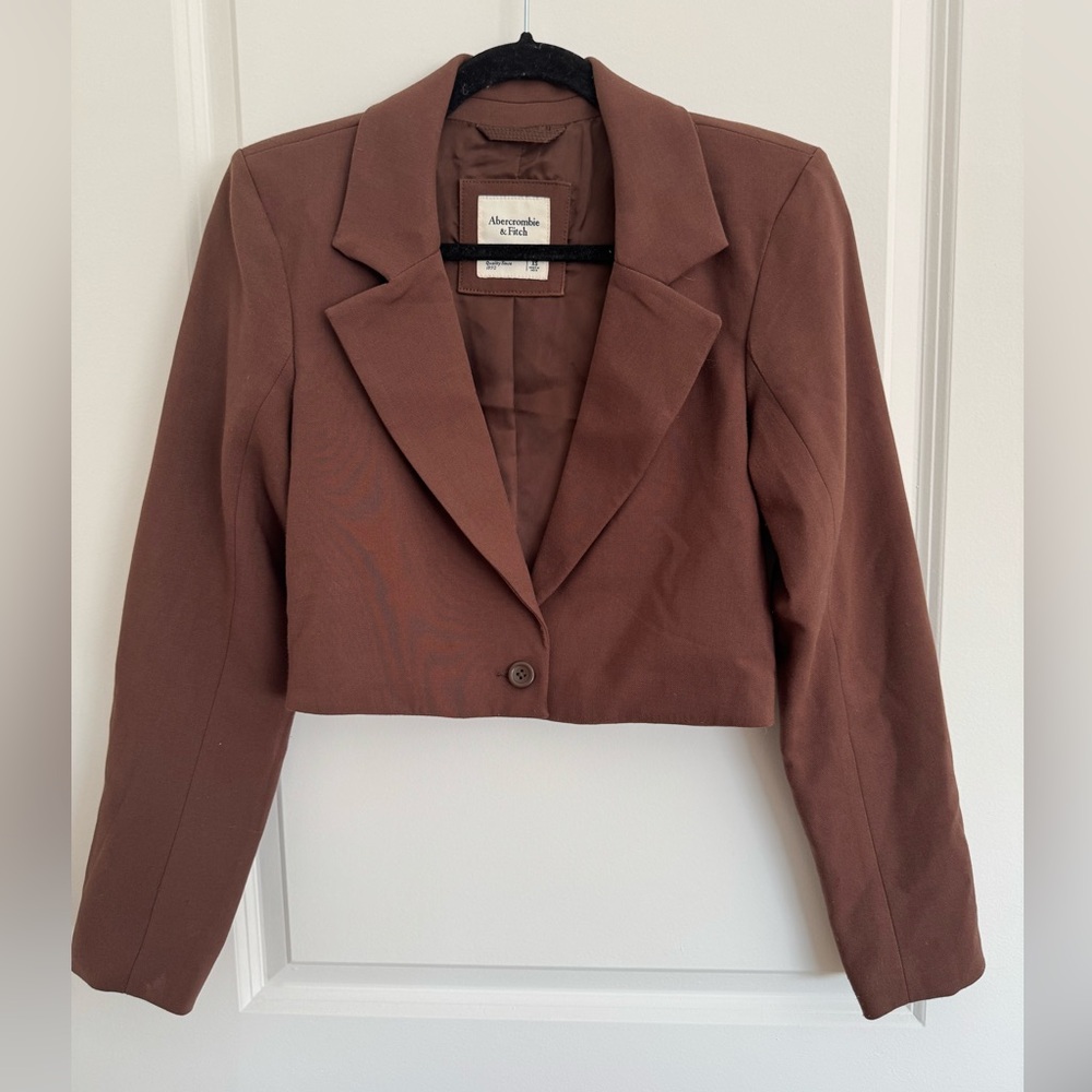 Abercrombie Brown XS Cropped Blazer